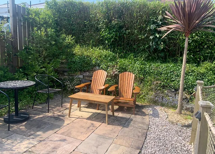 Mevagissey Holiday Home - Sea View And Parking