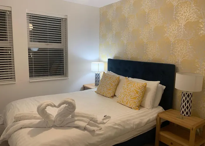 Mevagissey Holiday Home - Sea View And Parking