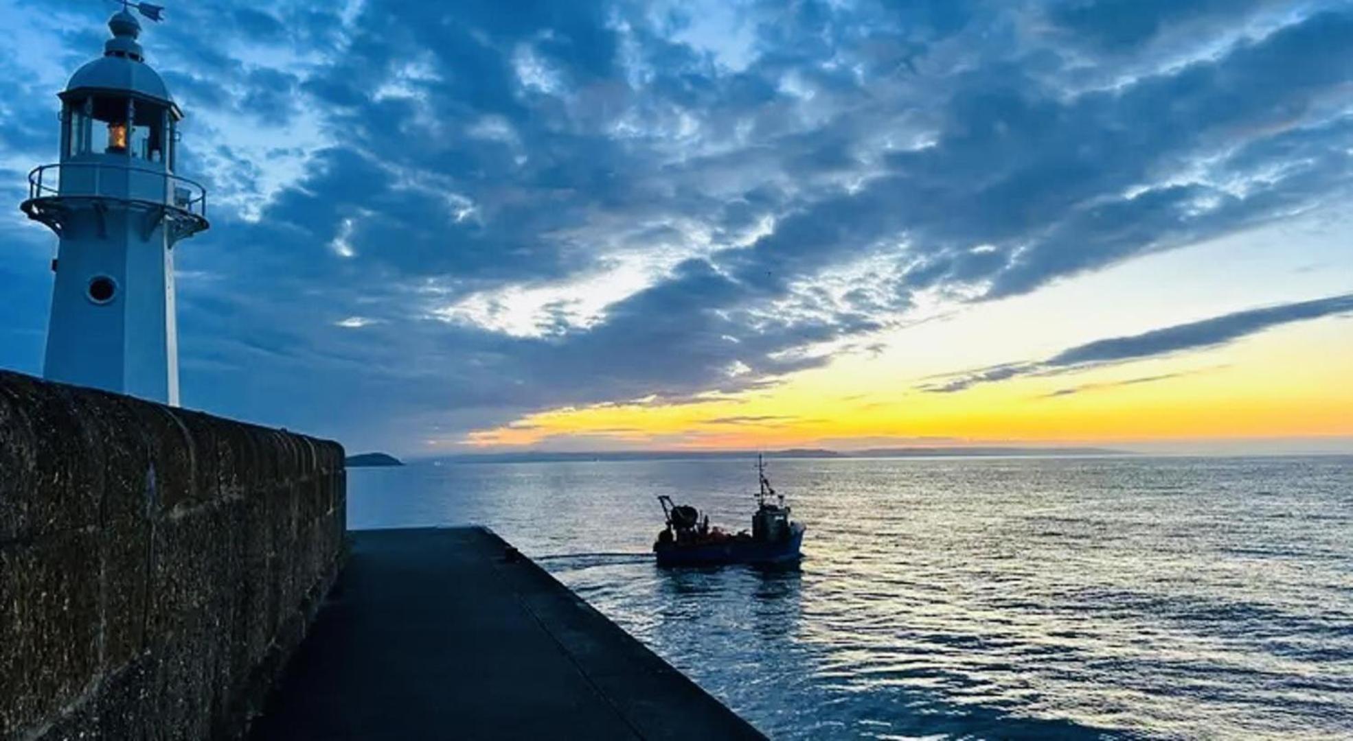 Mevagissey - Sea View And Parking Holiday home